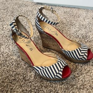 Unisa Wedge sandals❤️💙🤍